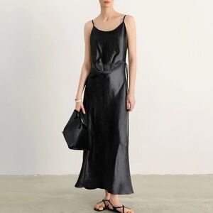 French Premium Brand “Meilleur Moment” Satin Slip Midi Dress. Amazing quality.